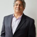 Peter Sniderman MG 074224275 2 217x300 300x400 1